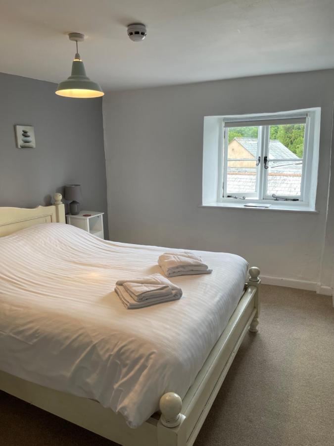 Red Lion Inn Sidbury Luaran gambar