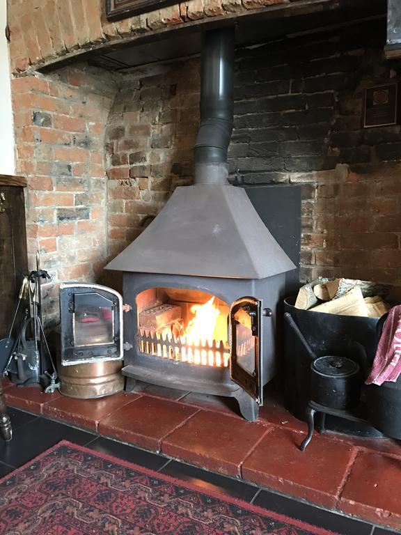 Red Lion Inn Sidbury Luaran gambar